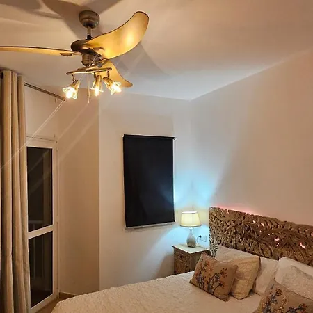Ocean House Apartament *
